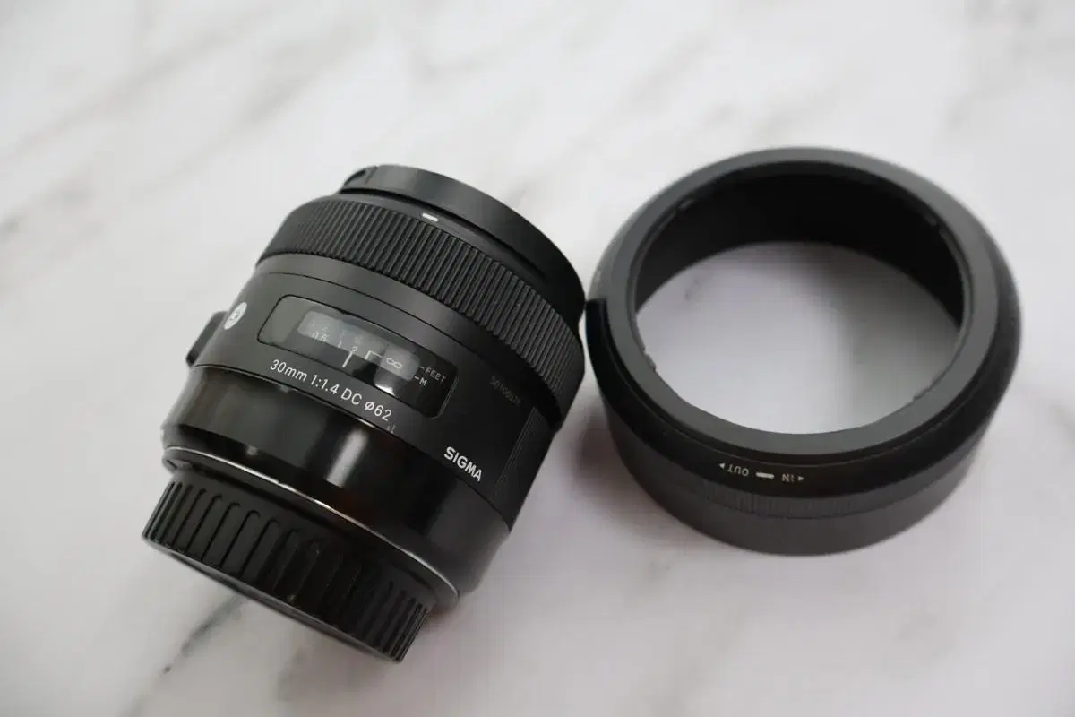 캐논 efs 마운트 크롭바디용 시그마 아트 삼식이 렌즈 30mm f1.4